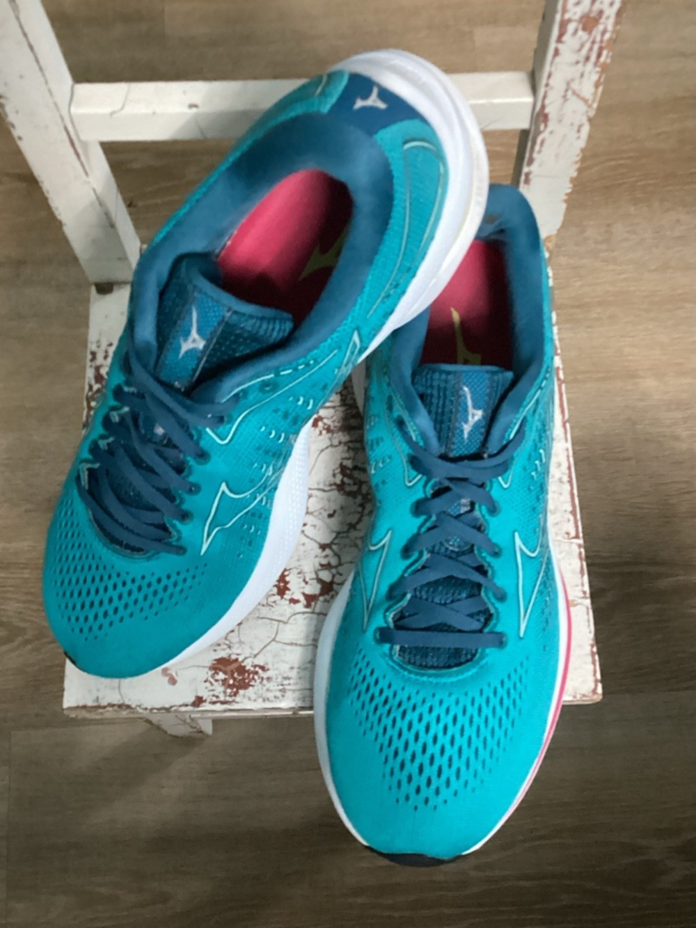 Mizuno Wave Rider 25 Women’s Teal and Pink Running Sneakers Size 10.5 - Picture 2 of 7
